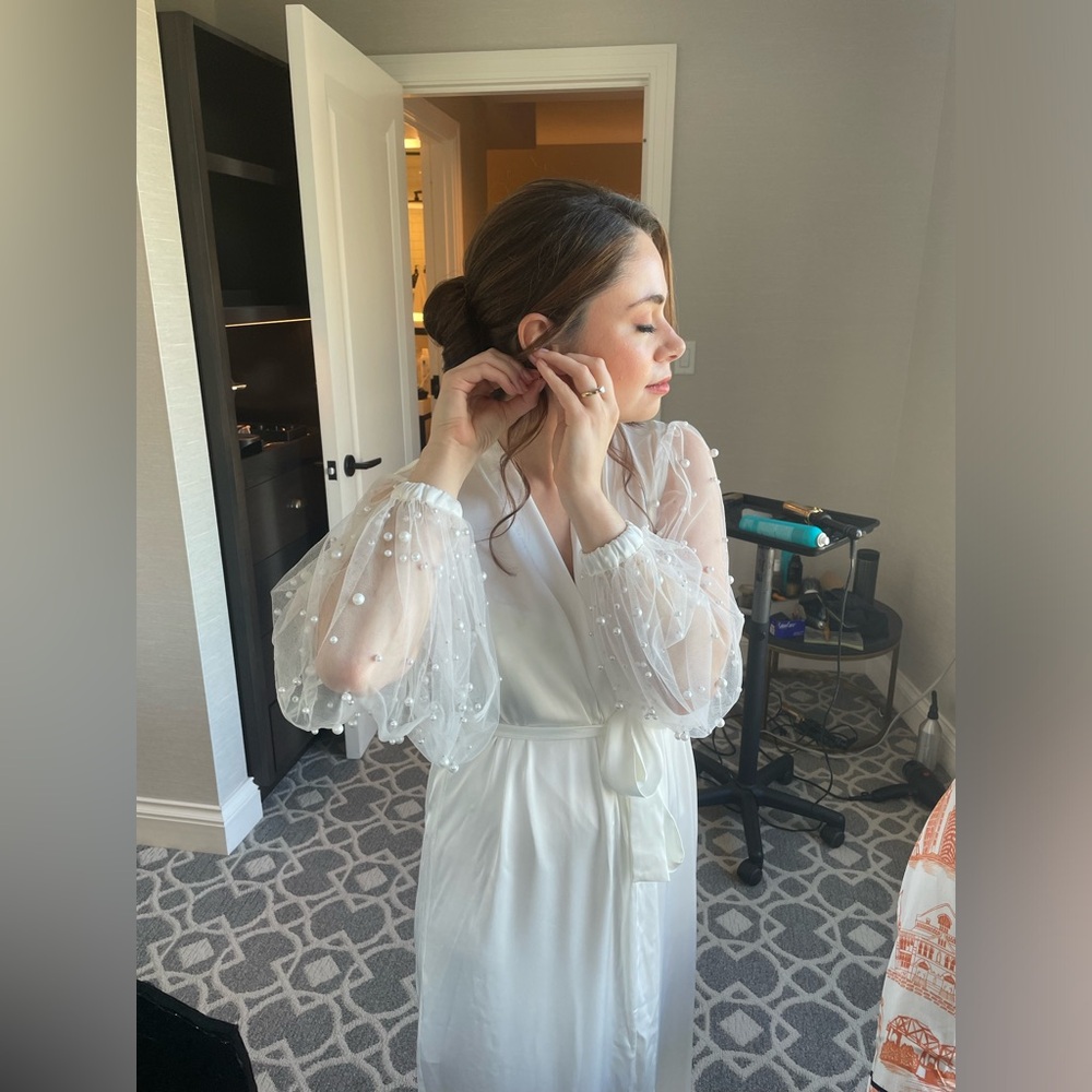Bridal “getting ready” robe